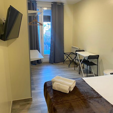 Hostal Oliver Madrid Exterior photo